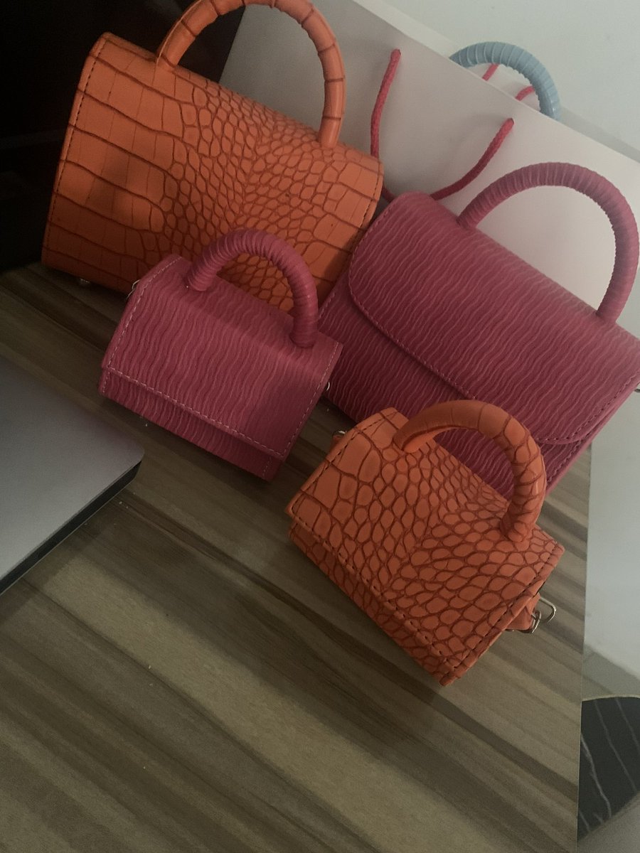 My niece and are about to be so fly this summer. Got three sets. Order process was great and they were delivered locally( Lagos) in 1 business day. Men, go order for your wife and daughter. @gbemisokeshoes
