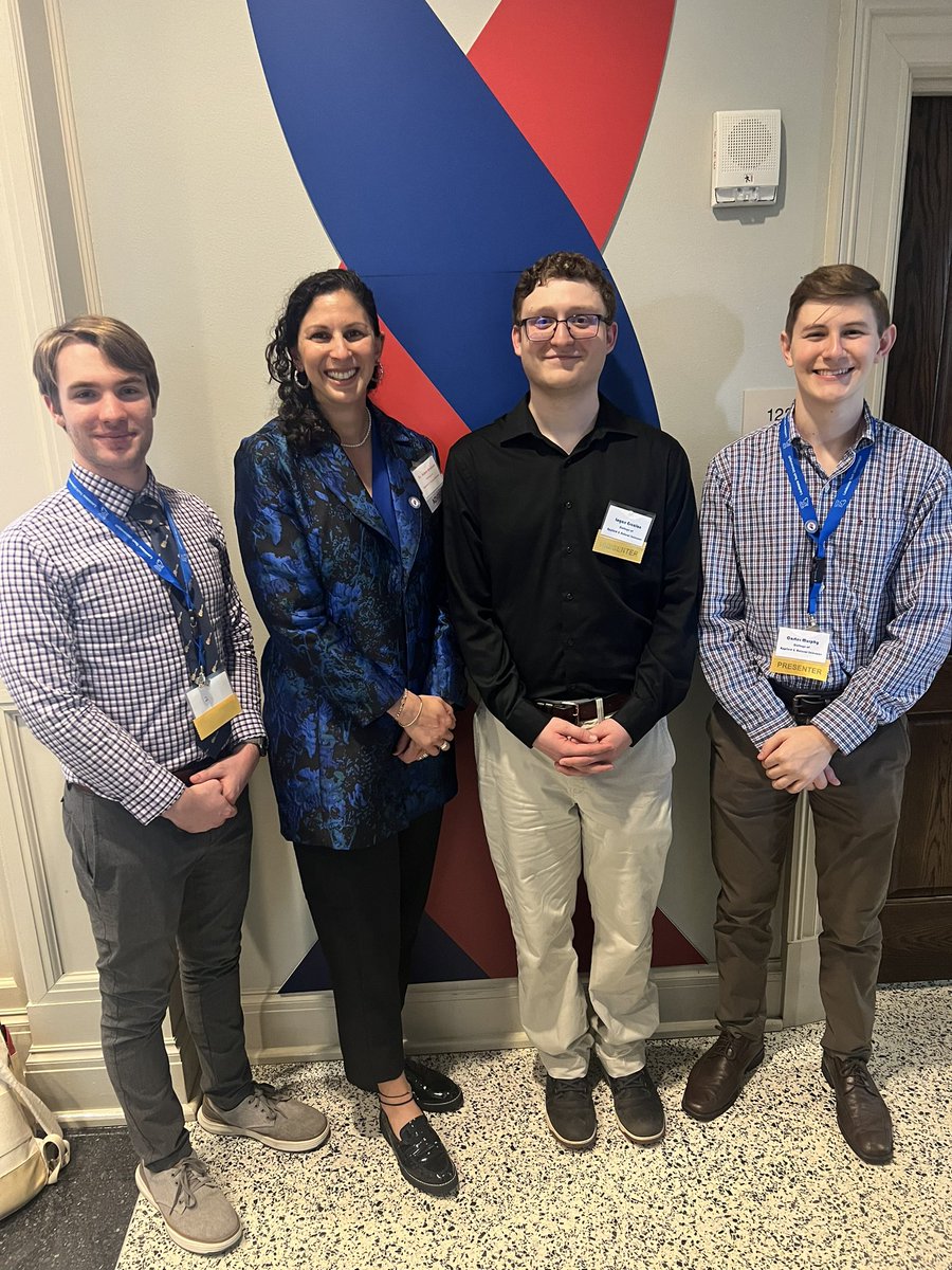 NewmanLATech's tweet photo. Great job by my lab today at the @LATech undergrad symposium! Congrats to all presenters and all those who will represent @LATech at the @ulsystem academic summit. Special congrats to my own undergrad Kate Horton who will be one of those representatives. So proud of them all! https://t.co/mIrYBnUgly