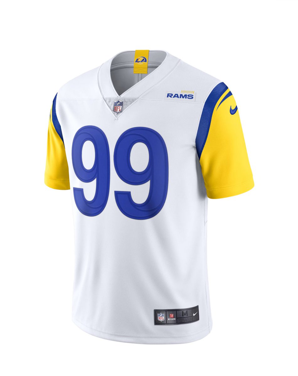 vinceayg_'s tweet image. 🚨It’s only right! Free @AaronDonald97 jersey. (Any size) picking at 8pm pst on this post

•Like and repost
•Must be following so I can dm you
•Tag 2 friends that love AD

Thank you AD!!!! 🐐🐐🐐