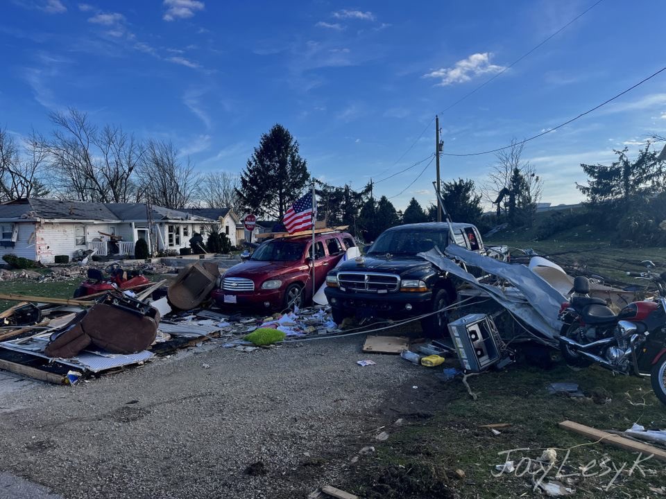 NewsLink Indiana (@newslink_bsu) on Twitter photo Severe weather damage in Winchester is still especially heavy around Greenville Avenue. Our weather team is still on the ground surveying the damage. Follow <a href="/NLIWeather/">NewsLink Indiana WX</a> for more updates. Severe weather damage in Winchester is still especially heavy around Greenville Avenue. Our weather team is still on the ground surveying the damage. Follow <a href="/NLIWeather/">NewsLink Indiana WX</a> for more updates.