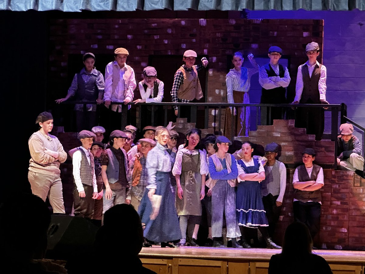 tonateach's tweet photo. Outstanding performance of Newsies, Jr. by our Middle School students! Catch it tomorrow, 3/16, at 2 pm and 7 pm. 💙💛 https://t.co/t8GiQwWheC