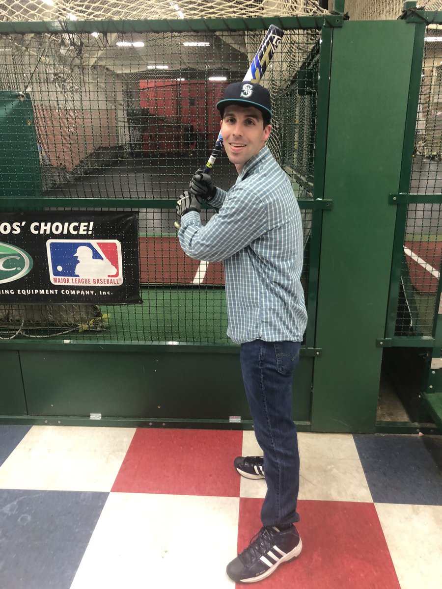 A few photos of me back at the batting cages earlier this month. Rocking the @Mariners gear, to. Only hit the softballs because I had to shake off the rust. Nice way to have fun over the weekend.