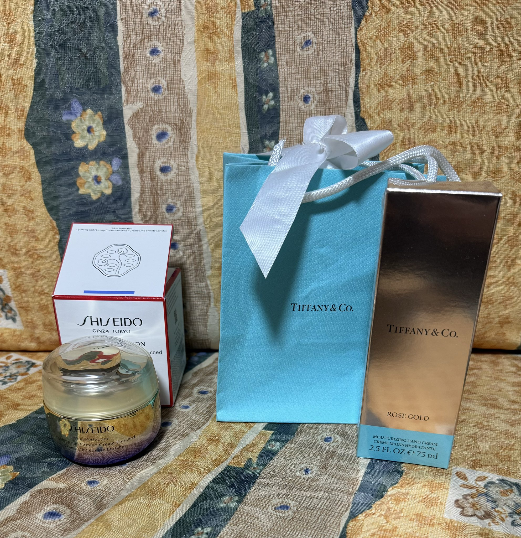 新品⭐︎紙袋付き⭐︎ティファニー ローズゴールド ハンドクリーム 楽天市場】【国内正規品】TIFFANY&Co./ティファニー ローズ