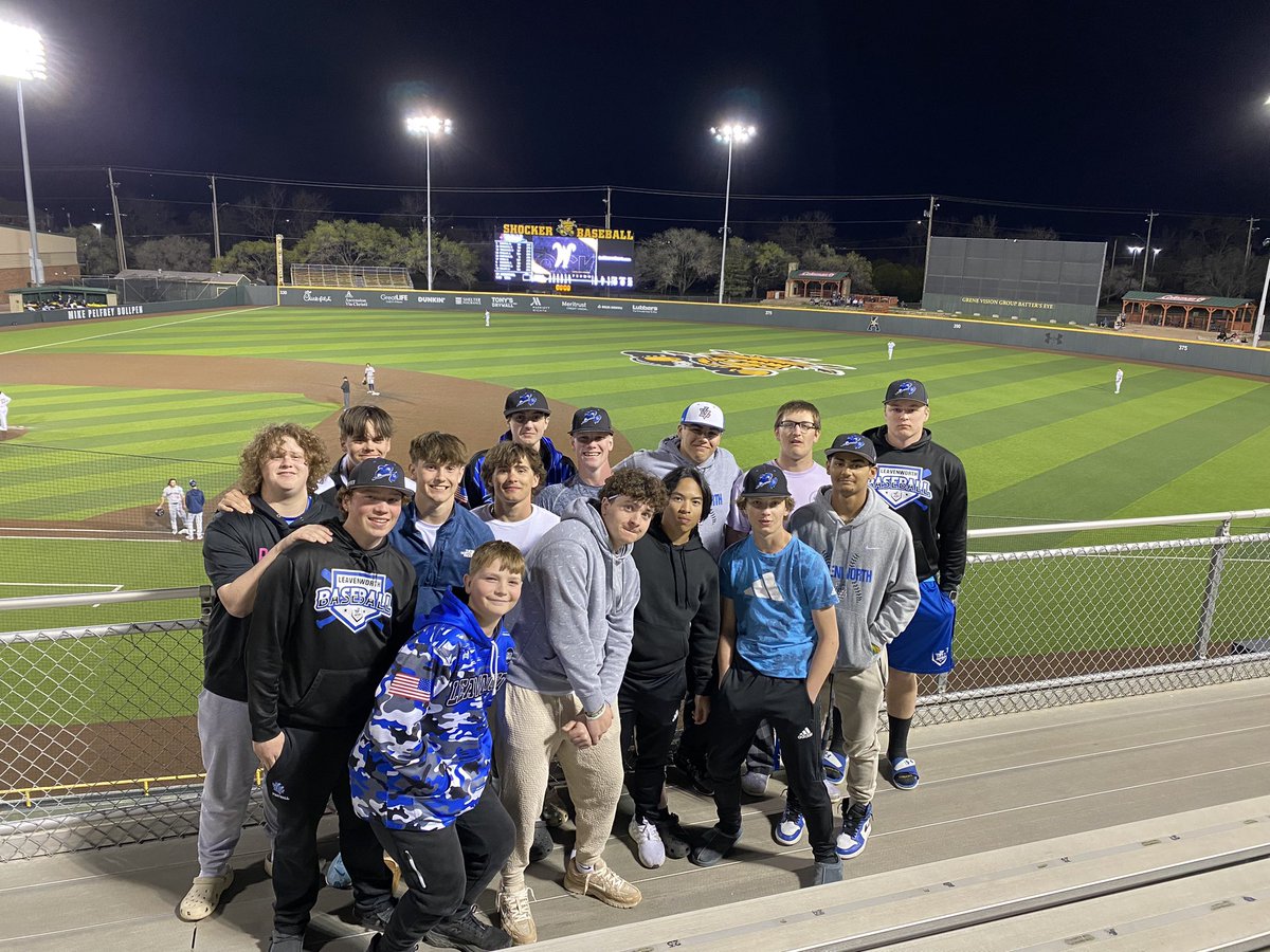 LeavenworthBas1's tweet image. Not our best showing in our season opener, but we capped off the night by catching a @GoShockersBSB game. Boys had fun at a beautiful stadium, great weather and some good baseball. Started our season at Eck Stadium, will look to end it here in May. #SWWN #WeNotMe #EarnIt #C3S
