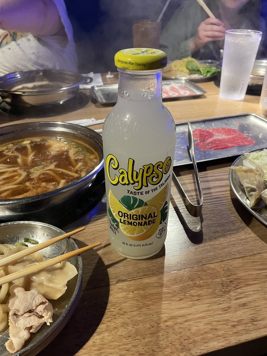 lemonade_fan's tweet photo. got this lemonade at hot pot after i burnt my tongue so bad on pork belly and let me tell you guys this shit hit in a way i didn’t know was possible. i’m sure on a regular day it’s pretty mid but on this particular day of our lord march 13th 2024 it was a 10/10 https://t.co/0c2Rdl0kIA