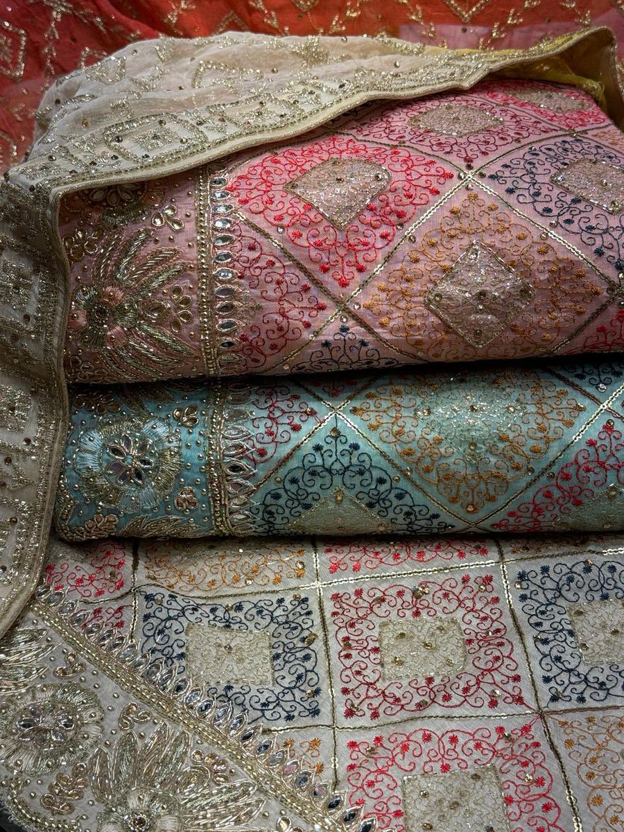 OhriSons's tweet photo. “When in doubt, go for Ohrisons💛”

Contact us:9599005287
•
•
•
#kurta #suit #yellowsuit #yellow #salwar #salwarsuits #pakistanifashion #pakistanisuits #pakistaniclothes #indiantradition #weddingsuit https://t.co/tdcHfBbW0K