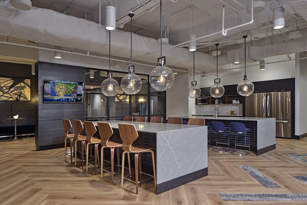 PlanInteriors's tweet photo. Exciting news! We've teamed up with Bridge Commercial Real Estate to revolutionize a Buckhead office park tower, transforming it into a dynamic second-floor hub for flexible tenant lease space. Learn more here: https://t.co/eB6bf1b5pC https://t.co/xrqZXg9aWw