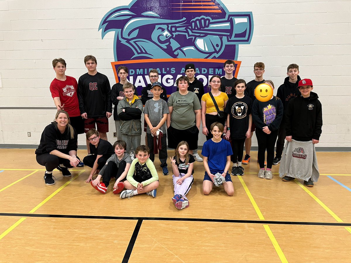 This is what it’s all about. Skill building, team building and connection building! Big thank you to <a href="/QE_Athletics/">QE Athletics</a> for mentoring us today. You could not wipe the smiles off their faces if you tried! 🏀⛹️⛹️‍♀️ <a href="/AdmiralsAcad_NL/">Admiral’s Academy Navigators 🏳️‍🌈</a>