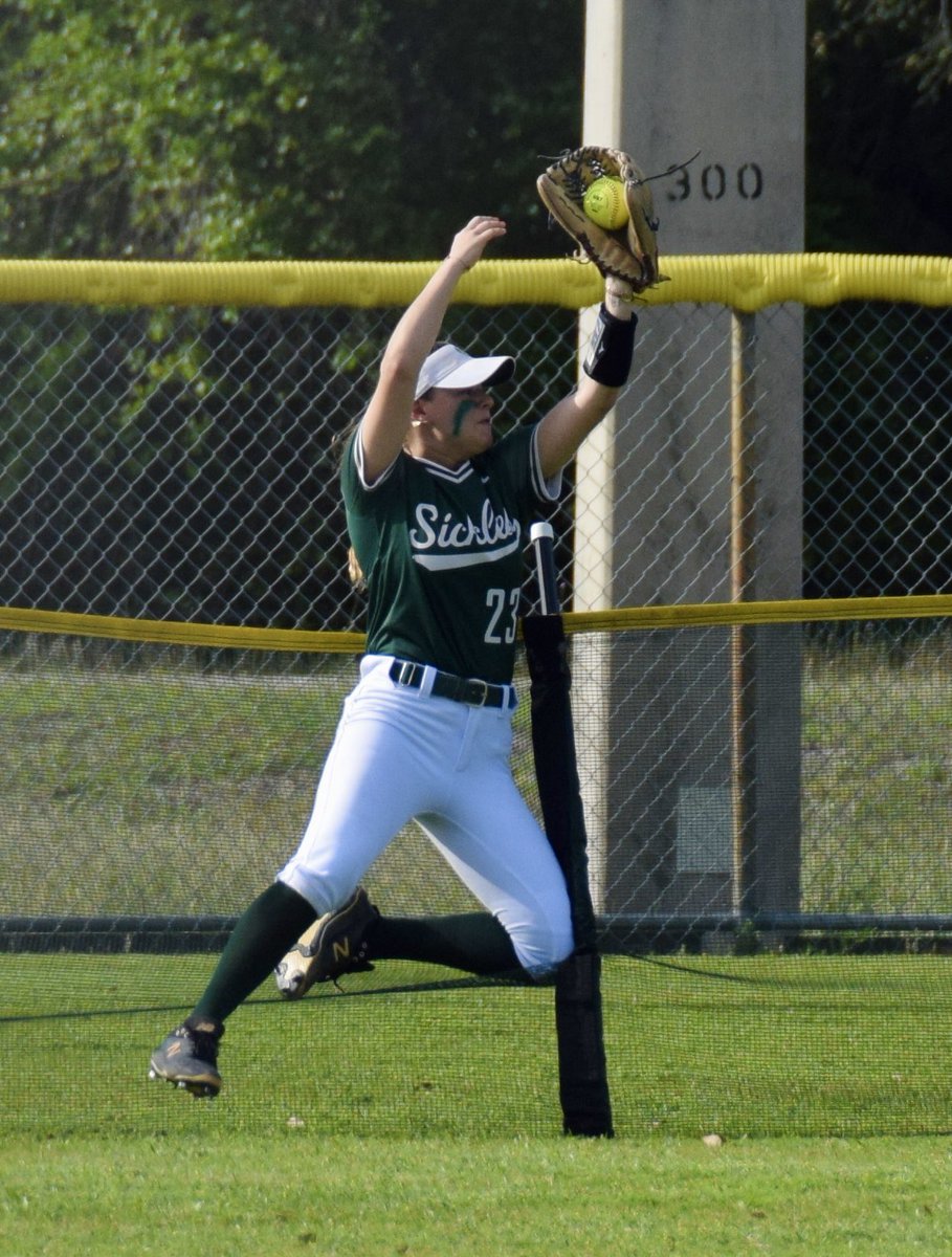 Sickles Softball tweet media