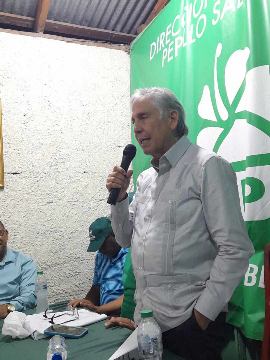 harlettyp28's tweet photo. Mejor coordinador de las 4 https://t.co/01h2b281Oj freddy perez https://t.co/kDHLWtrxsL