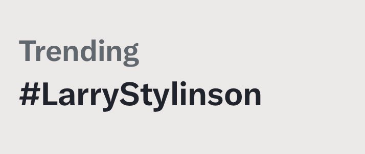 HOTH2809's tweet photo. WE DID IT. WE DID IT! 😭😭😭😭😭😭😭😭😭😭😭😭😭😭 Happy ugly crying! 💙💚 #LarryStylinson #FreeHarry #FckStunt https://t.co/FCmactgHYA