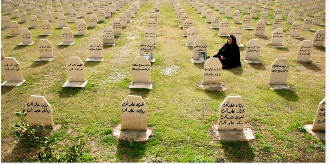 bêhna sêvê tê dayê, 16 mart 1988

 Qetlîama Helebçeyê şermezar dikin, em şehîdan bi rêzdarî bi bîr tînin.