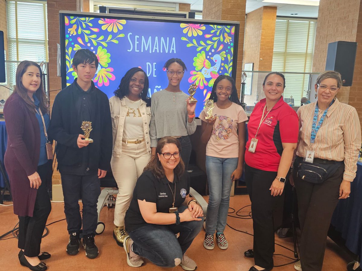 Congrats to our Spanish spelling bee champions! @KetteringMiddle Spanish Immersion students celebrated Semana de Español this week with Spanish language challenges. @pgcps @PGCPSSpecialty