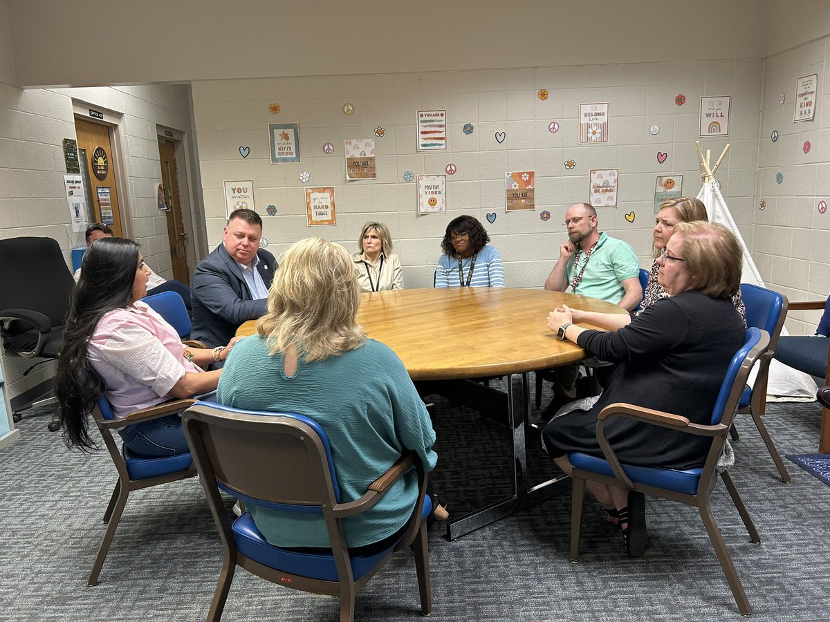 Rachel Frye tweet media