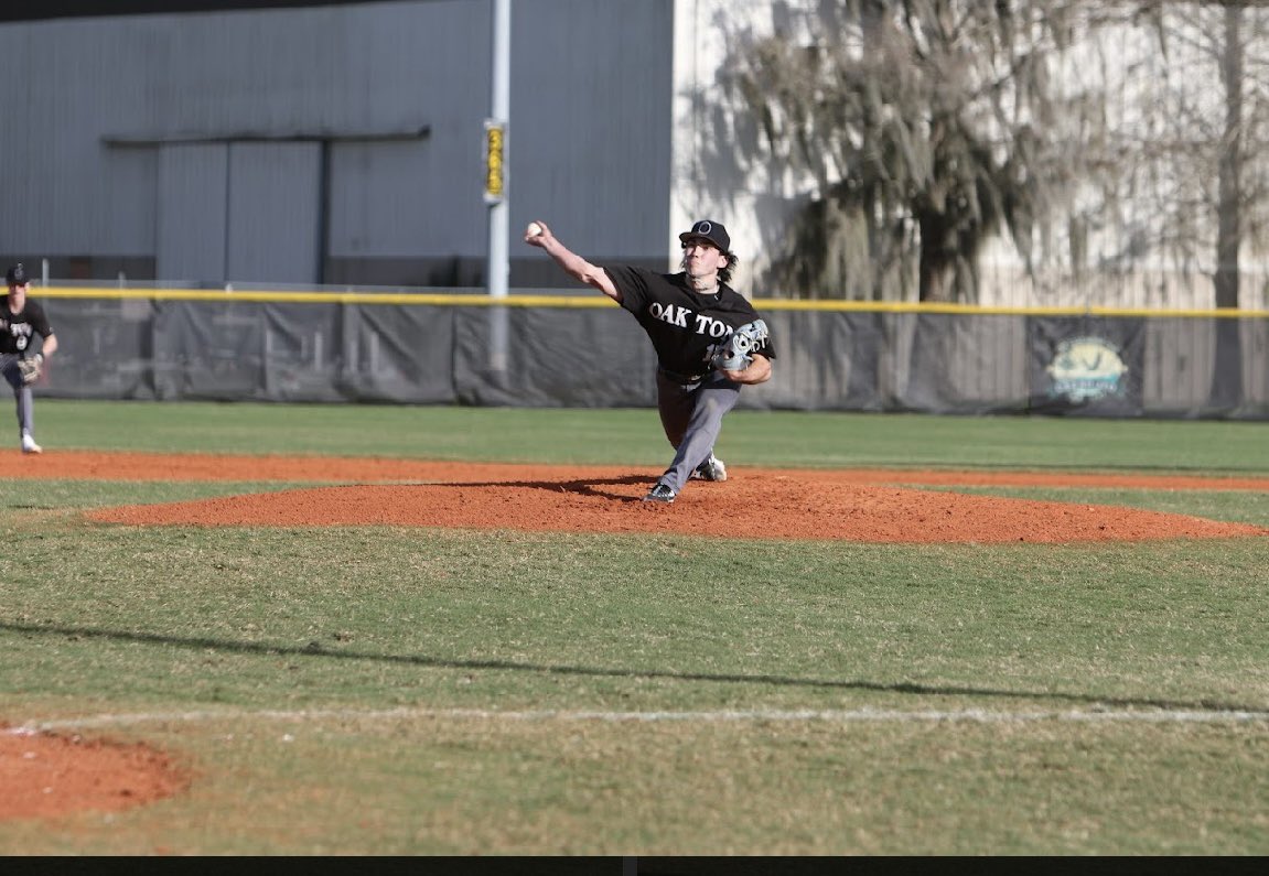 First week of college baseball down in Florida. My stats were 9.0IP 9H 4ER 3BB 14SO. Ended the week 5-2 overall. @Oakton_Baseball