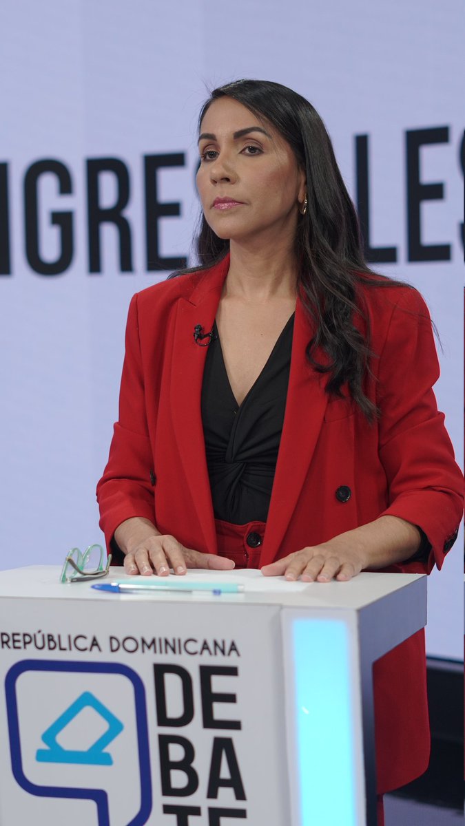 AHORA | Nuestro sistema de pagos de impuestos impide el emprendimiento, sobre todo, del sector que se dedica a servicios de multimedia, consultorías, desarrollo de software, entre otros. - En el debate de candidatos a diputados por la circ. 1 del D.N.