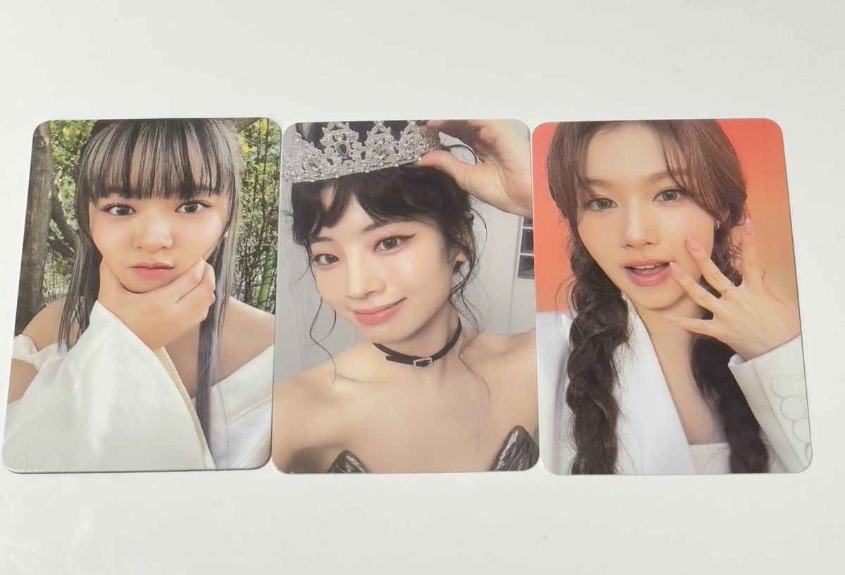 sharonalsk's tweet photo. twiceトレカ交換

譲　画像参照
求　ミナ

気軽に声かけてください♡⃛

＃twiceトレカ交換 ＃TWICEトレカ交換 ＃twice交換 ＃TWICE交換 ＃TWICE買取 https://t.co/3FYNVINxwN