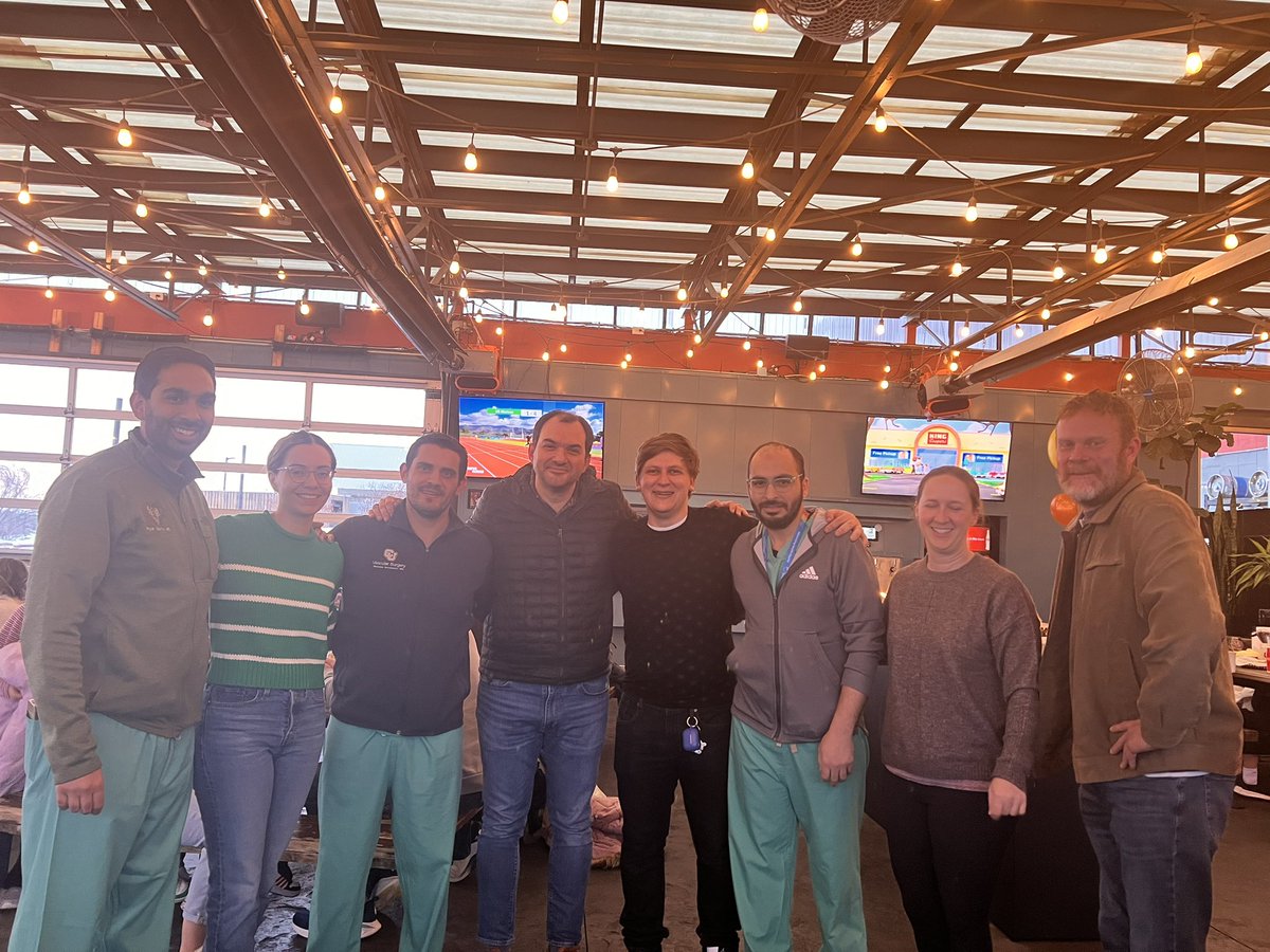 MATCH celebration time with the @CUVascularSurg team and @Pedro_FNeves_MD, our incoming vascular surgery intern and @mahmoodkabeil, who will join @UHVascular! Waiting for many more to join!
@doctormaxw @nnainej 
@CUVascularSurg @CUDeptSurg