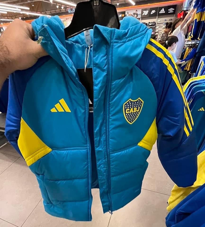PadreBostero's tweet photo. - no sé que regalarte

- yo: https://t.co/rwomBlp34m