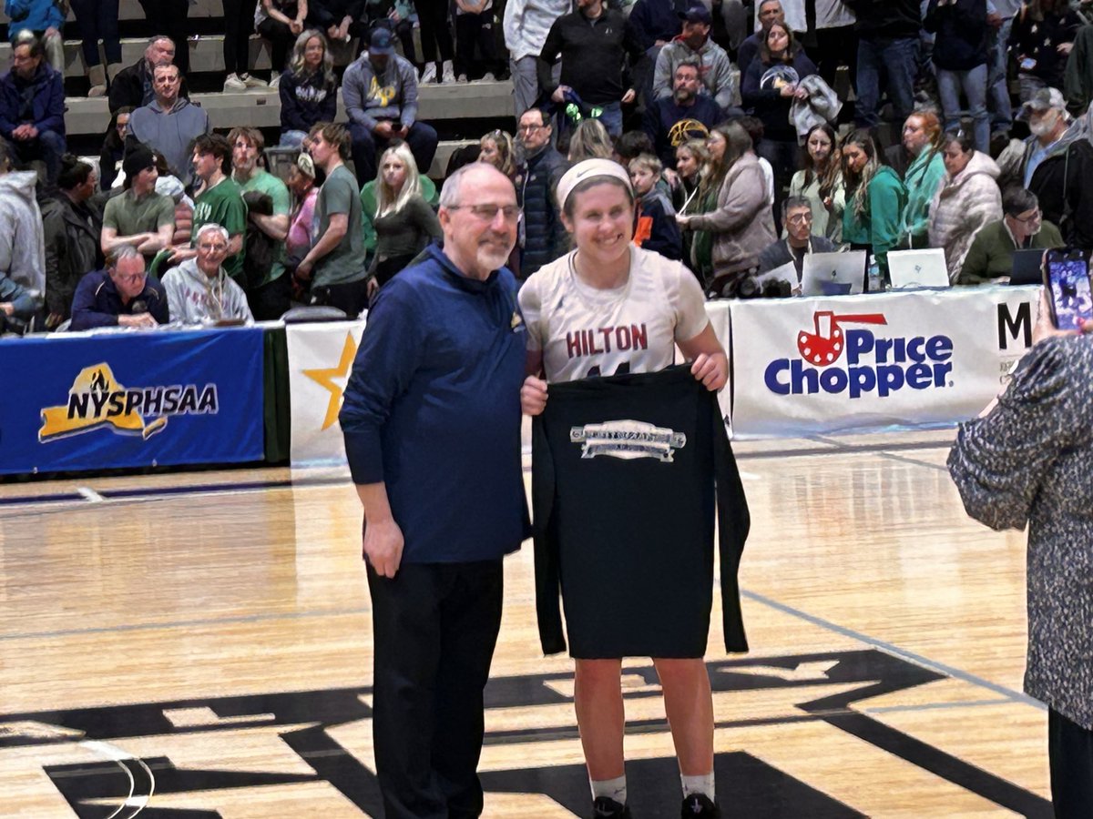 Congratulations to Mallory Heise, sportsmanship player of the game! #GoCade 🍎🏀