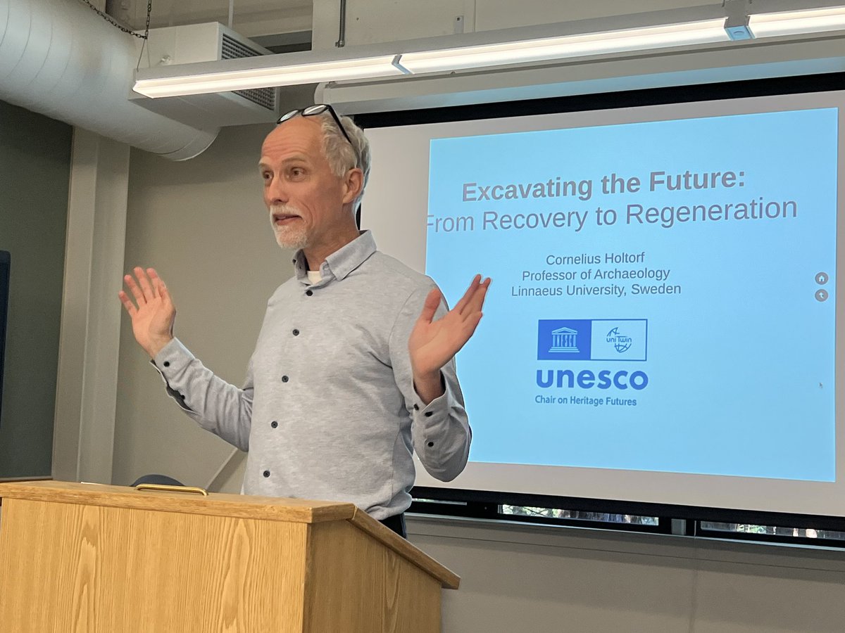 ucscARC's tweet photo. Cornelius Holtorf, Professor of Archaeology at Linnaeus University and UNESCO Heritage Futures Chair offered a fascinating lecture titled “Excavating the Future: From Recovery to Regeneration”. Thank you all for coming. https://t.co/453rHVHRLn