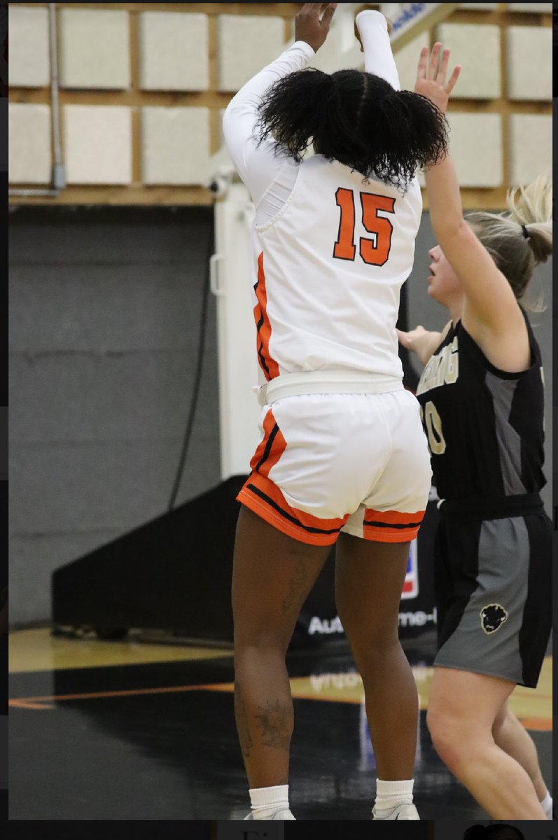 Eriel West ‘23 - ‘24 highlights 

youtu.be/OwMAUWEmkj0?si…

.
.
.
uncommitted