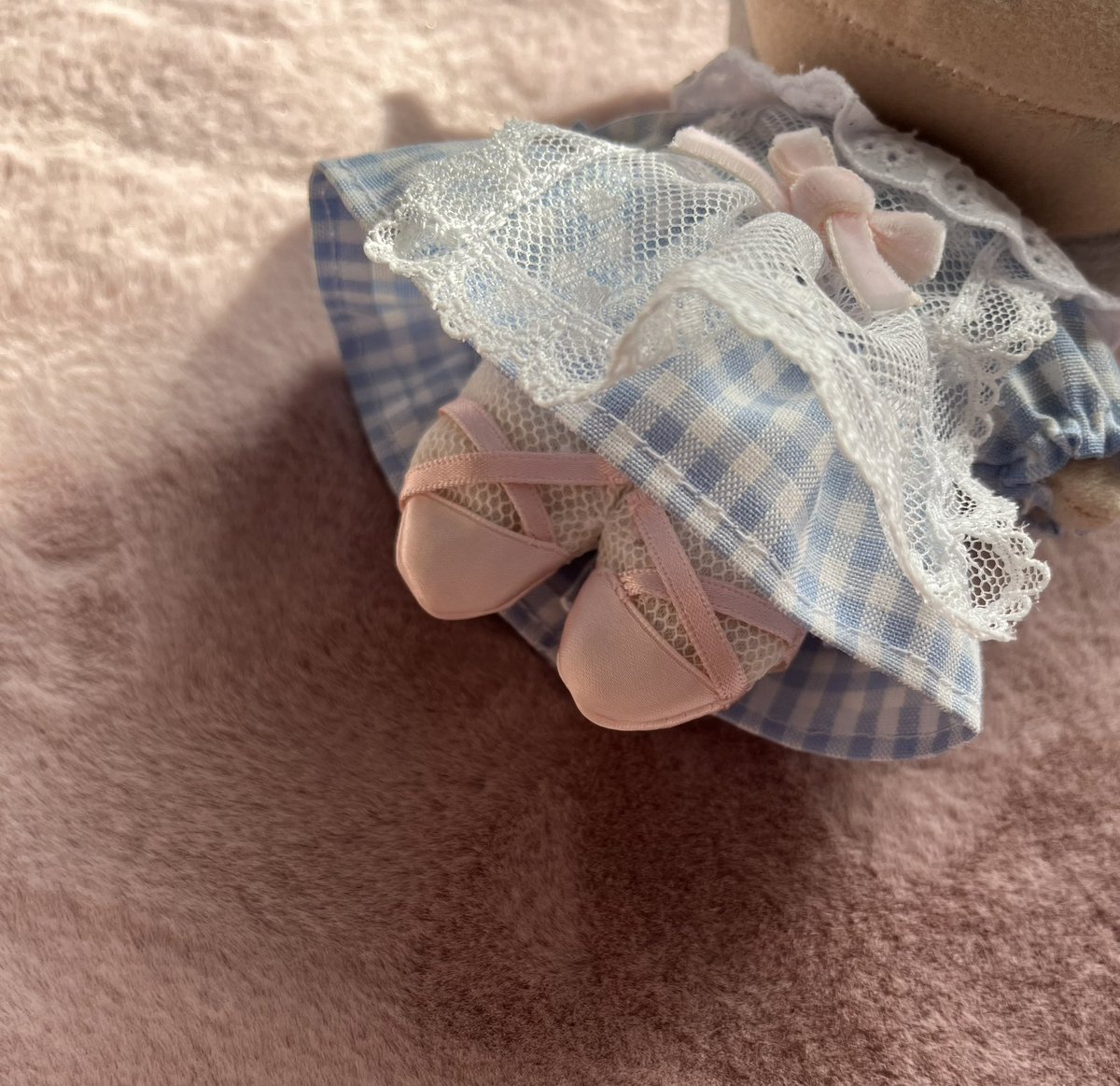tulipnui_dr's tweet photo. トゥシューズソックス🩰
ドットタイツとトゥシューズを履いている風のソックス 旧ぬい推奨
※仕様上つま先が少し余りますがその分身長が伸びます🕺 https://t.co/K2uugnlc1l