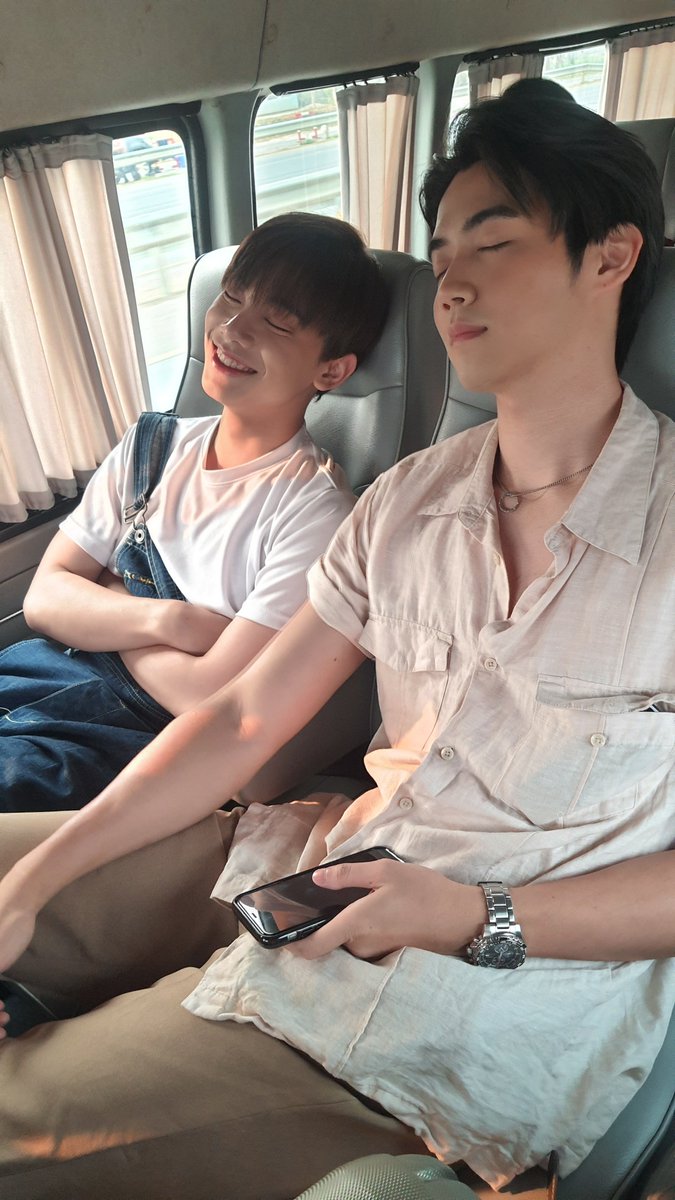 มีคนไม่เนียน ใครนะ🤭 #ฟลุ๊คปูนปั้น #เรียกแด๊ดPilot #เรียกแด๊ดสิธาร #yourdeardaddytheseries #flukepusit