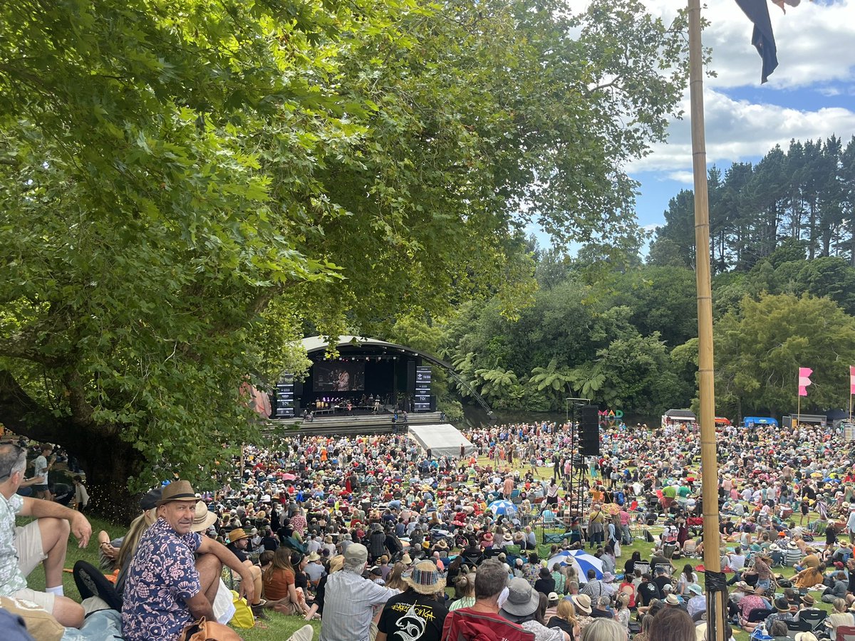 Ashley Bloomfield (@ashbloomfield) on Twitter photo Big crowd for the excellent <a href="/IbibioSound/">Ibibio Sound Machine</a>. Perfect weather and the usual great WOMAD vibe Big crowd for the excellent <a href="/IbibioSound/">Ibibio Sound Machine</a>. Perfect weather and the usual great WOMAD vibe