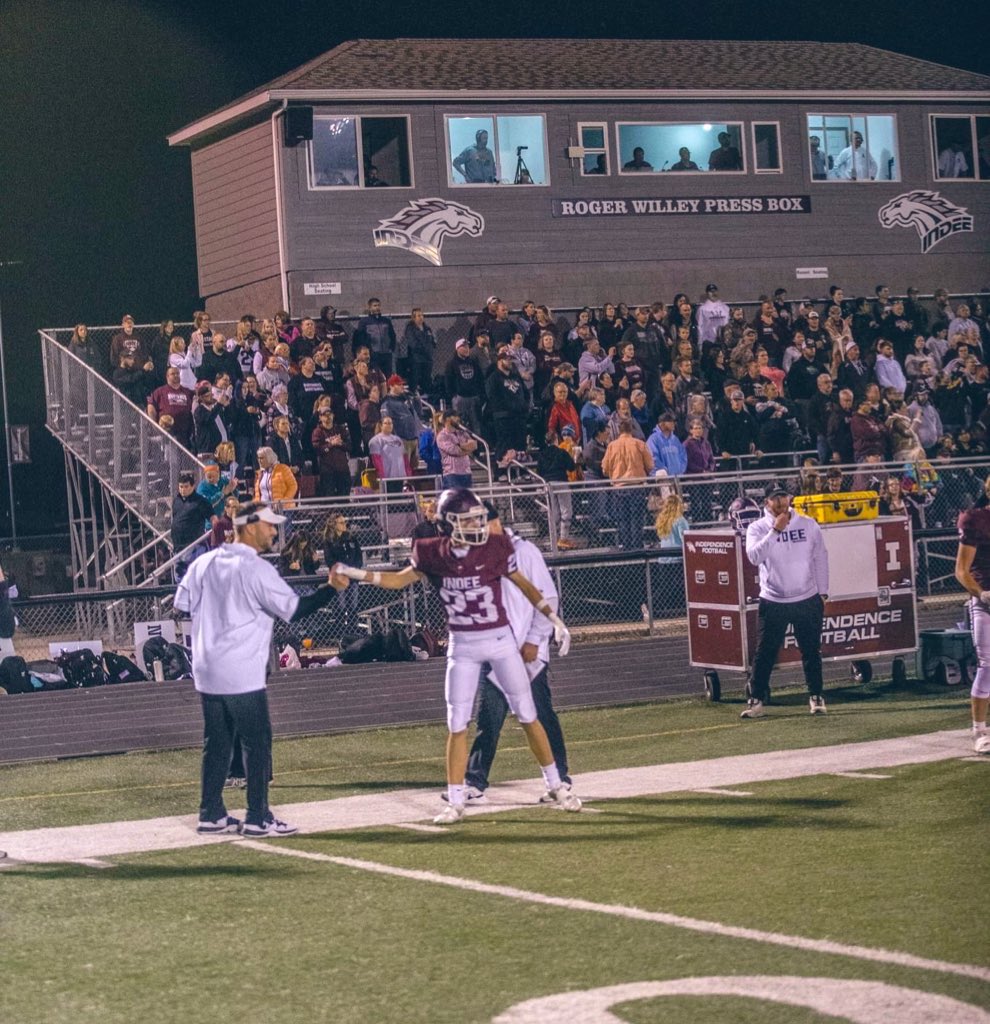 Austin Pink (@austinpink2) on Twitter photo Congrats <a href="/joshbeatty05/">Josh Beatty</a>!! 🏀
A multi-sport athlete who has two of the most memorable touchdown receptions in <a href="/IndeeFootball/">Indee Football</a> history!
#Zone6 #GoBeGreat👊 Congrats <a href="/joshbeatty05/">Josh Beatty</a>!! 🏀
A multi-sport athlete who has two of the most memorable touchdown receptions in <a href="/IndeeFootball/">Indee Football</a> history!
#Zone6 #GoBeGreat👊