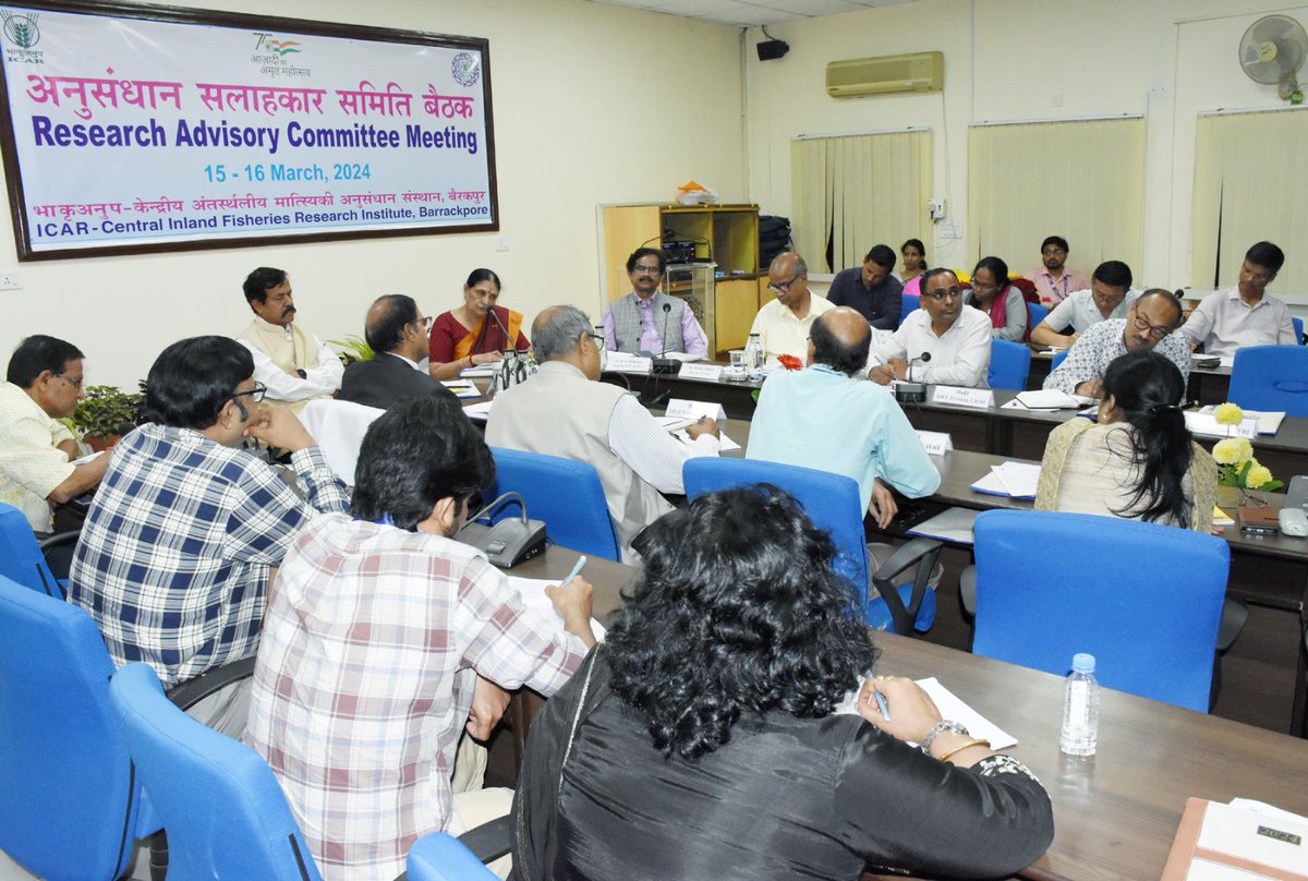 Research Advisory Committee Meeting of @CIFRI_ICAR undergoing on 15-16 March 2024 at Barrackpore, Kolkata. Dr B. Meenakumari, esteemed Chairperson, Dr Madan Mohan, Dr A. K. Singh and Dr B P Mohanty, esteemed members are supervising the activities & achievements of the Institute