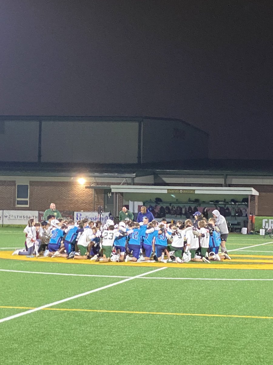 Siegel Lax takes home a WIN!!
Team got to travel to KY for a great game🥍
GO STARS⭐️⭐️