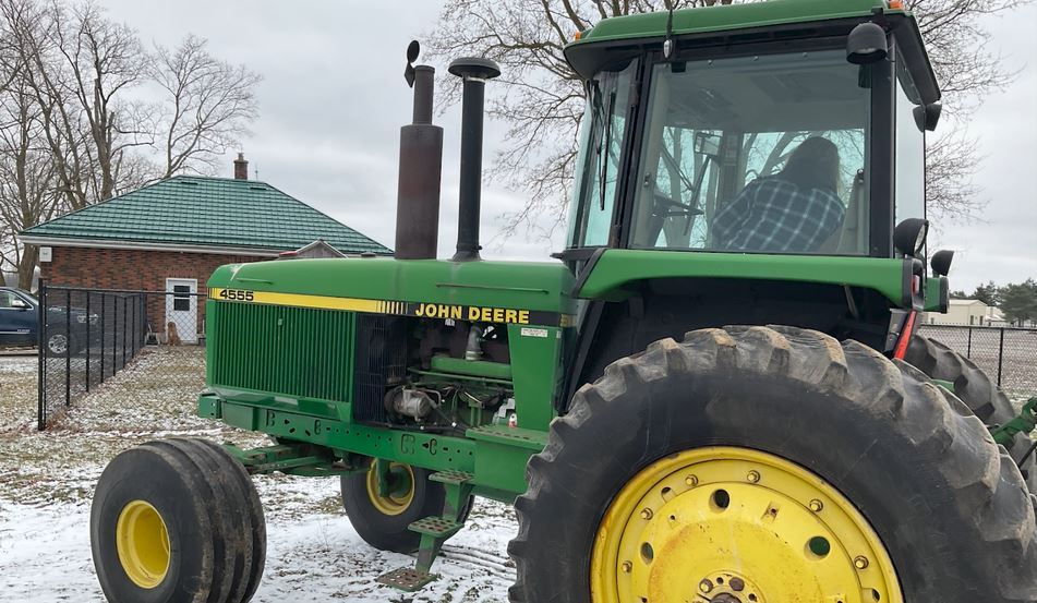 Greg Peterson (@machinerypete) on Twitter photo JD 8310R w/ 432 hours sold for new record high price yesterday on auction in Keady, Ontario by <a href="/scott_kuhl/">Scott Kuhl</a>. JD 7810 w/ 1237 hours sold 11th highest price ever. JD S680 w/ 403 sep. hours sold 3rd highest price past 18 mo. Sale price report here: tinyurl.com/MachineryPete-… JD 8310R w/ 432 hours sold for new record high price yesterday on auction in Keady, Ontario by <a href="/scott_kuhl/">Scott Kuhl</a>. JD 7810 w/ 1237 hours sold 11th highest price ever. JD S680 w/ 403 sep. hours sold 3rd highest price past 18 mo. Sale price report here: tinyurl.com/MachineryPete-…