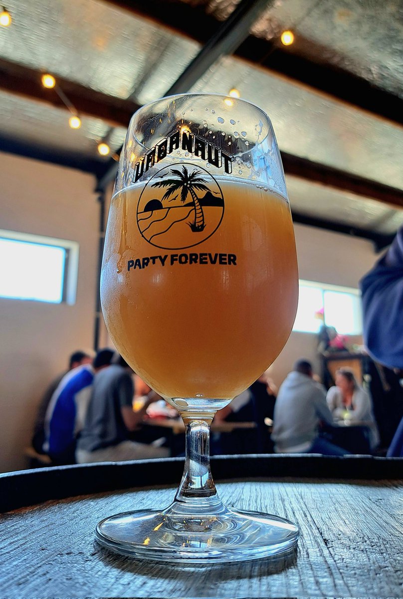 Pre pre-game beer. <a href="/WgtnPhoenixFC/">Wellington Phoenix 🔥</a>