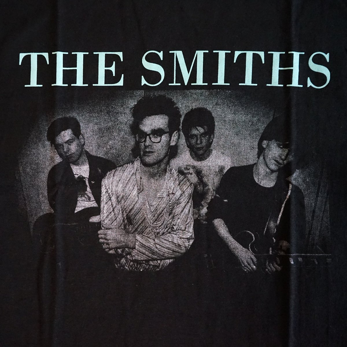 anarkopop's tweet photo. THE SMITHS
• Size : S, M, XL, XXL
• Tag : Merchons
• Build Up
• Manual Silk Screen
• Plastisol Ink
• 24s
Harga : Rp.135.000
Order to : 087786448173
Shopee : https://t.co/7SVc7ABQGd
Tokopedia : https://t.co/0pT1r85nPS
#jualkaosband #anarkopop #kaosband #skena #brithpop https://t.co/H15CMbQT3u