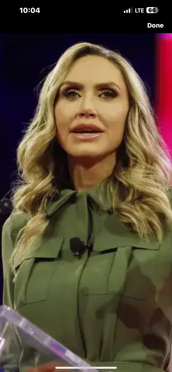 KatMcButterfly's tweet image. Trump bucks 4  plastic surgery 

Lara Trump 2016 &amp;amp; 2024 

😳🤔🤷‍♀️