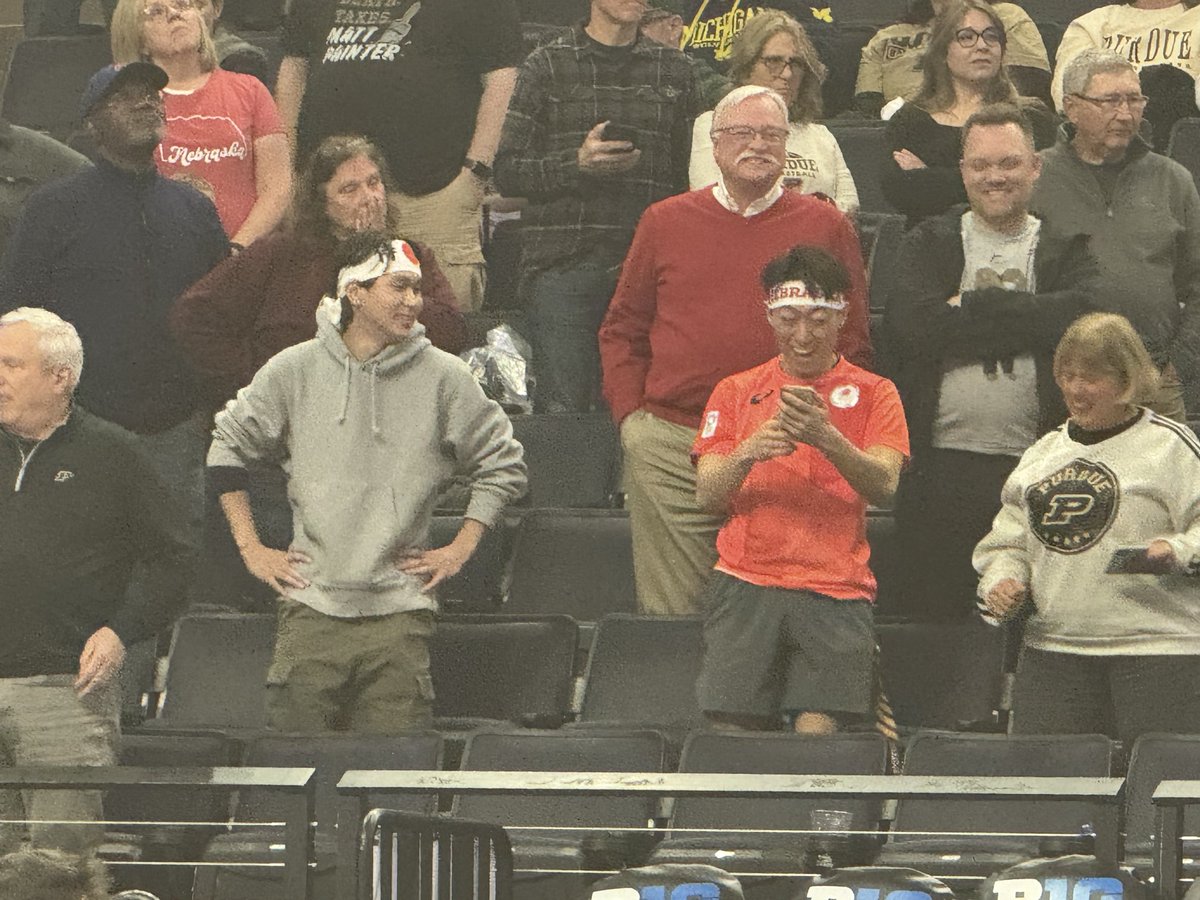 RobinWashut's tweet image. These two dudes have been having the time of their lives. #Nebrasketball