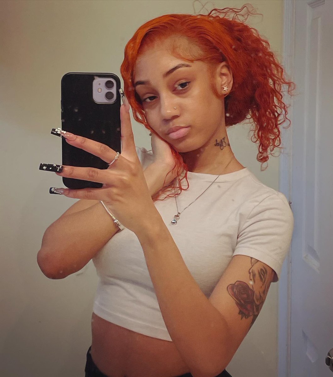 nubuzzfeed's tweet image. get it sexy!