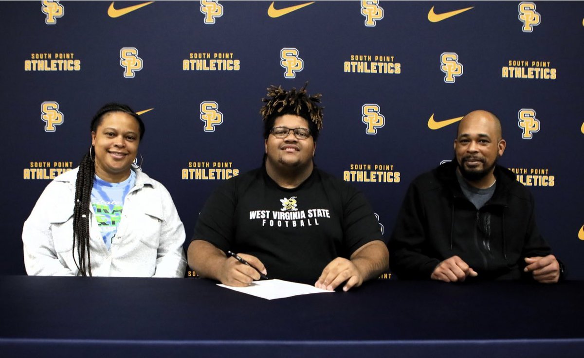 Thank everyone who came today means a lot to me🖤