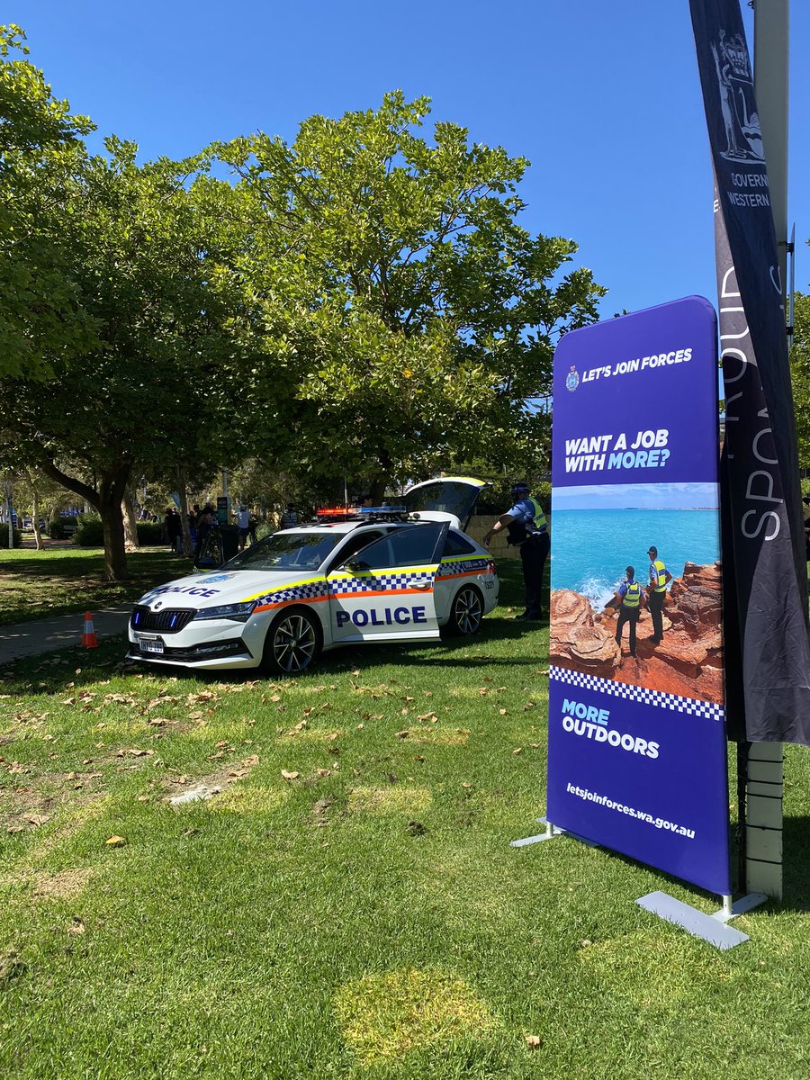 WA Police Careers Expo has headed south for the weekend! Come see us at Crab Fest in Mandurah today and tomorrow for a taste of policing life #letsjoinforces #crabfest #mandurah