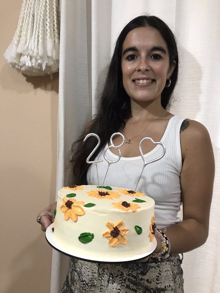 28 vueltas al sol 🙌🏻 ✨ - 🌻