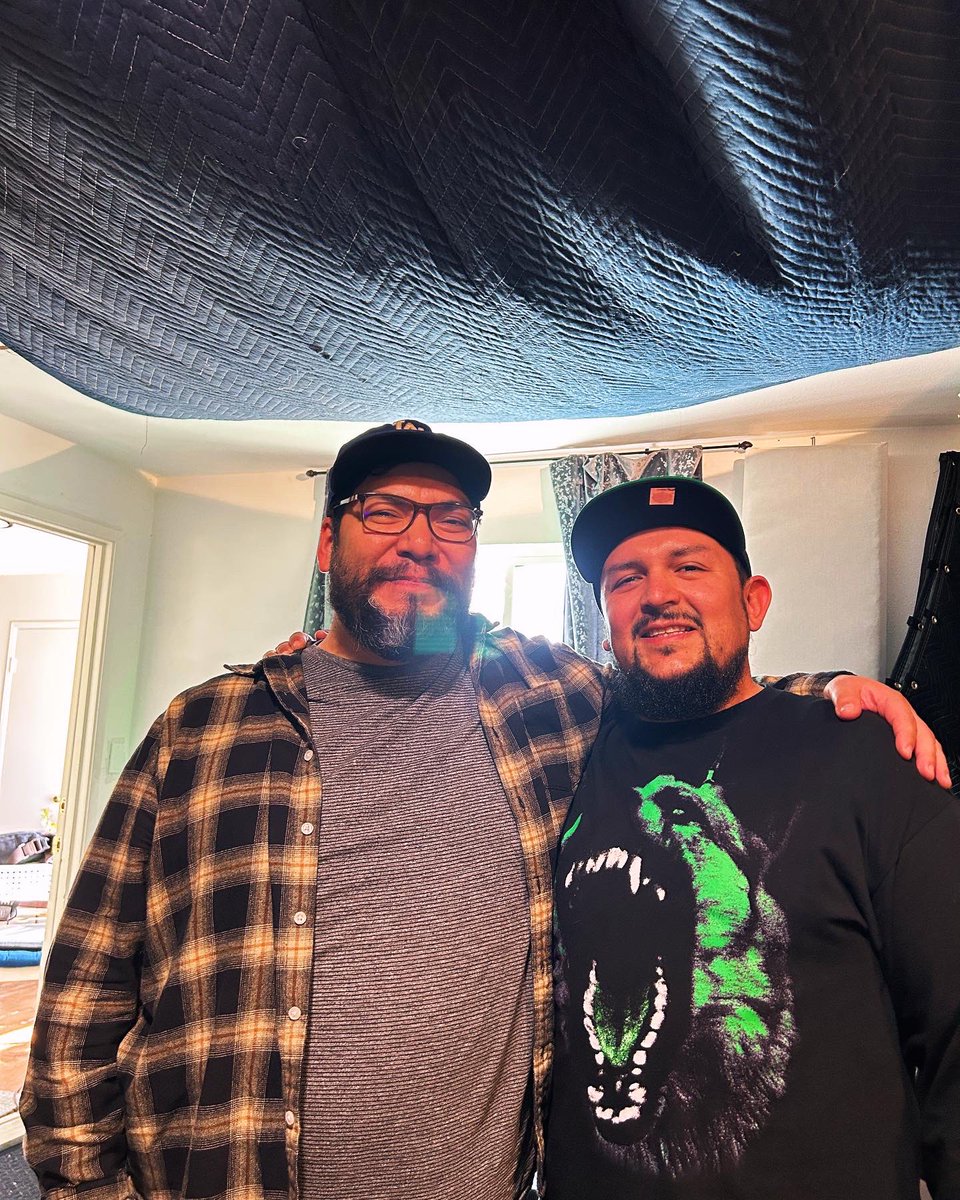 Werebear559's tweet photo. Big ups to #studiosixaudio for all the knowledge, patience, and hospitality. And HUGE thanks to #ErickAve for laying down some sweet bass grooves. THANK YOU!

Still a ways to go before this EP is complete. Looking forward to sharing more soon! 

#Werebear https://t.co/RnNDMy5smR