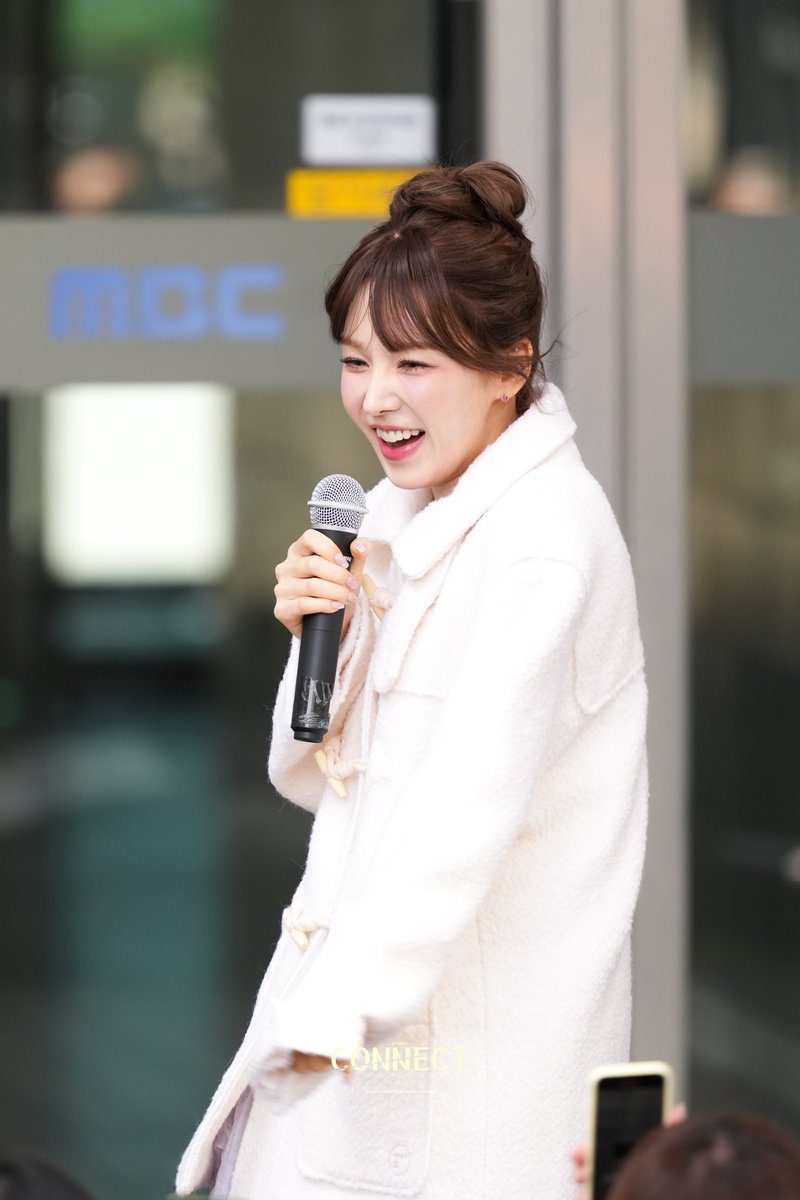 connect_withU's tweet photo. 240316 쇼음악중심 미니팬미팅
#웬디 #WENDY #래드벨벳 #REDVELVET https://t.co/nmFxTqyo7A