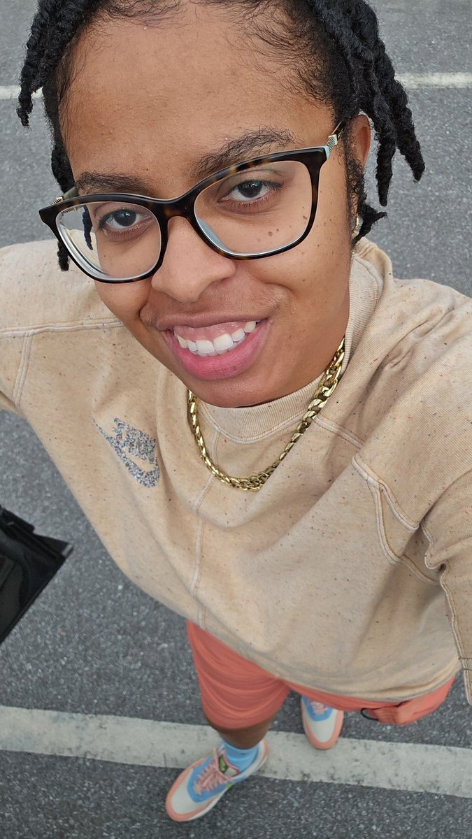 SoNdependent96's tweet image. Day 15 #marchMAXness A perfect colorway for this time of year. #AM1 'Madder Root' 
#nike #NIKEAIR #nikeairmax #airmax #AirMaxMonth #sneakerhead #sneakers #snkrskickcheck #snkrsliveheatingup