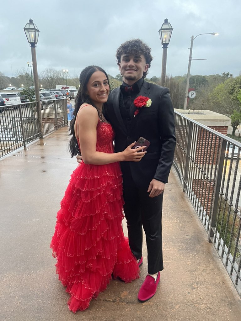 CoachUBrown's tweet photo. 2024 CHS Prom

I love seeing our guys clean up! 
@LIONSTRONGFB https://t.co/CjlelHJcxi
