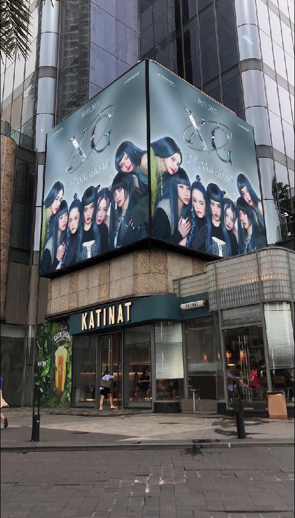 One more day to go. Looking forward to the advertising campaign celebrating XG's second debut anniversary appearing at the tallest building in Vietnam - Landmark 81 😊🫶
#XG #XG_VIETNAM #ALPHAZ