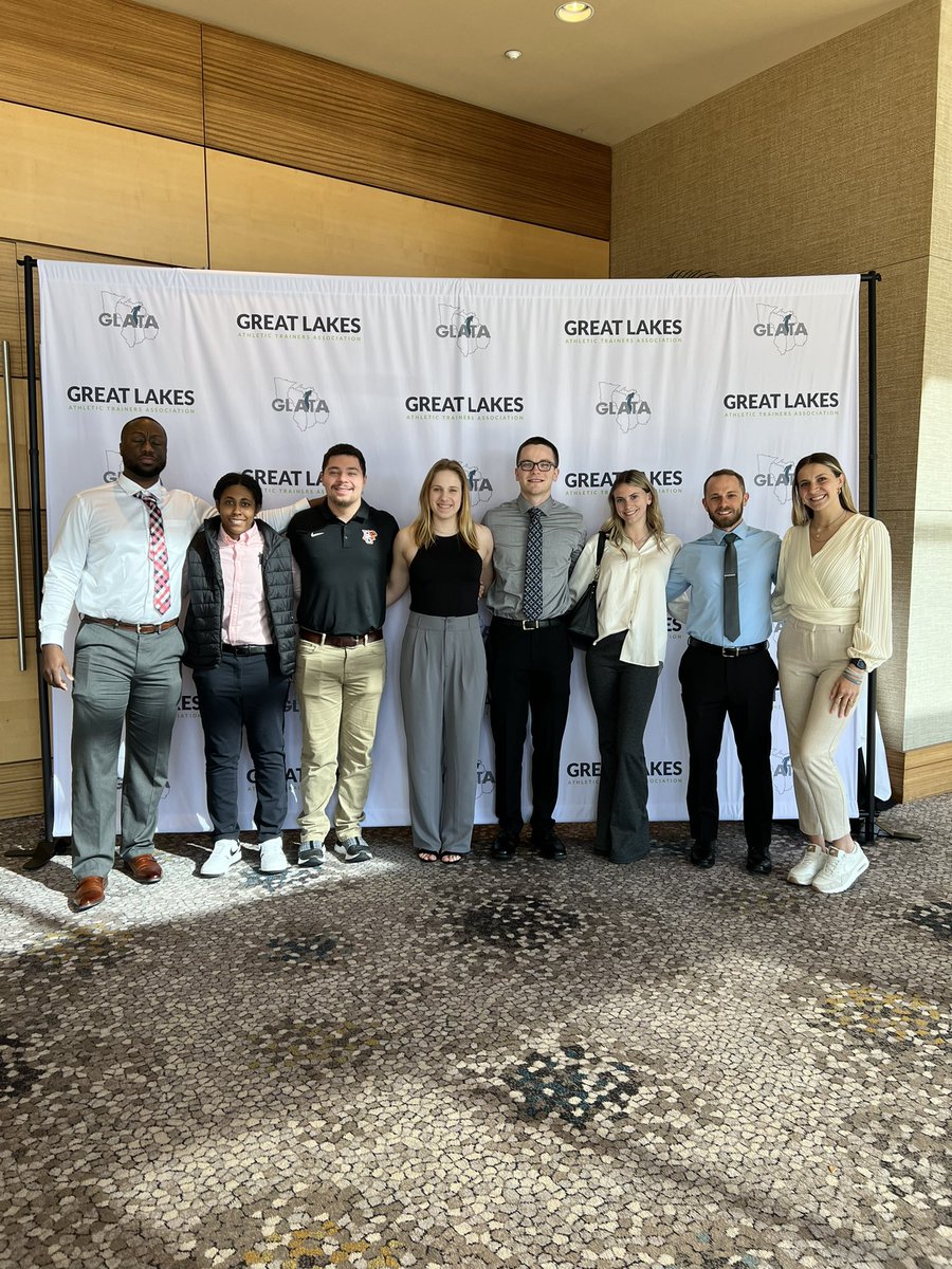 BGSU_MAT's tweet photo. Day ✌️of #glata2024 

#bgsumat🤎🧡 https://t.co/wpmBf0CZBk
