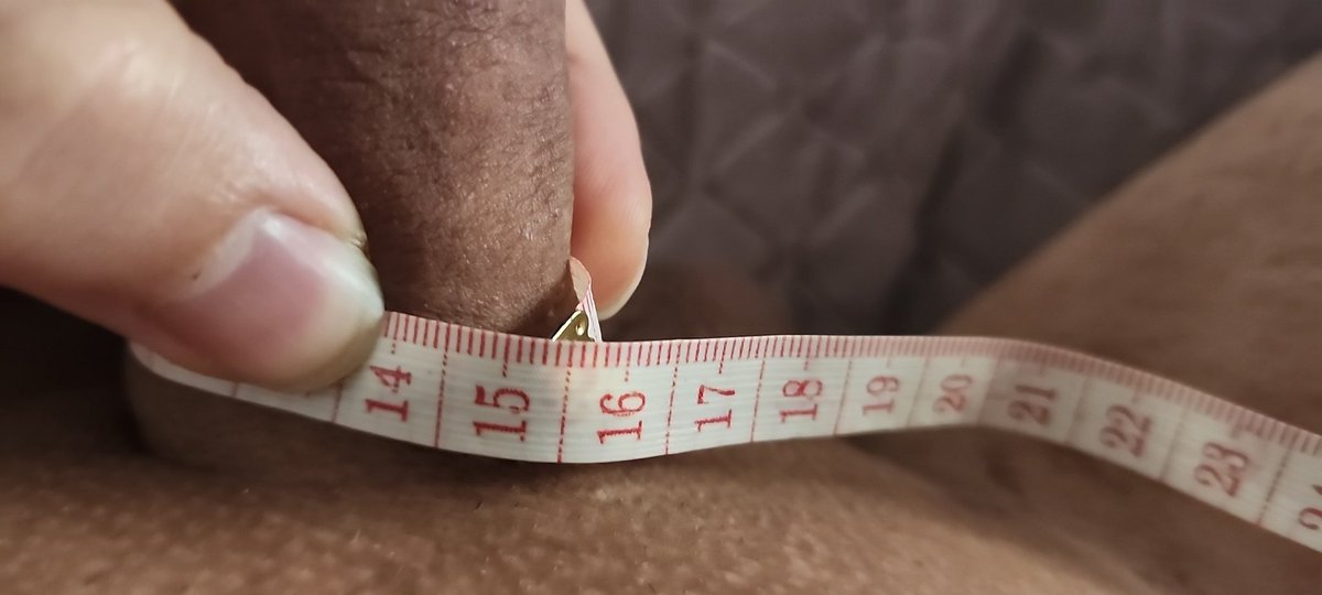 DadBodDave82's tweet photo. @melissaa__me Girth 15cm legnth 17cm https://t.co/YU49q5dGwt