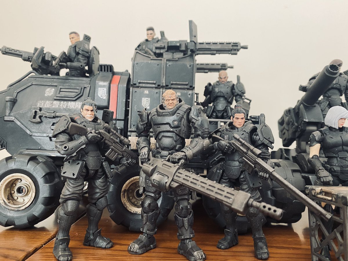toratorado's tweet photo. #acidrainworld #AcidRainWorld 
#AcidRain 
#アシッドレイン 首都警影兵部隊、勤務中 https://t.co/h32jqaH1sj