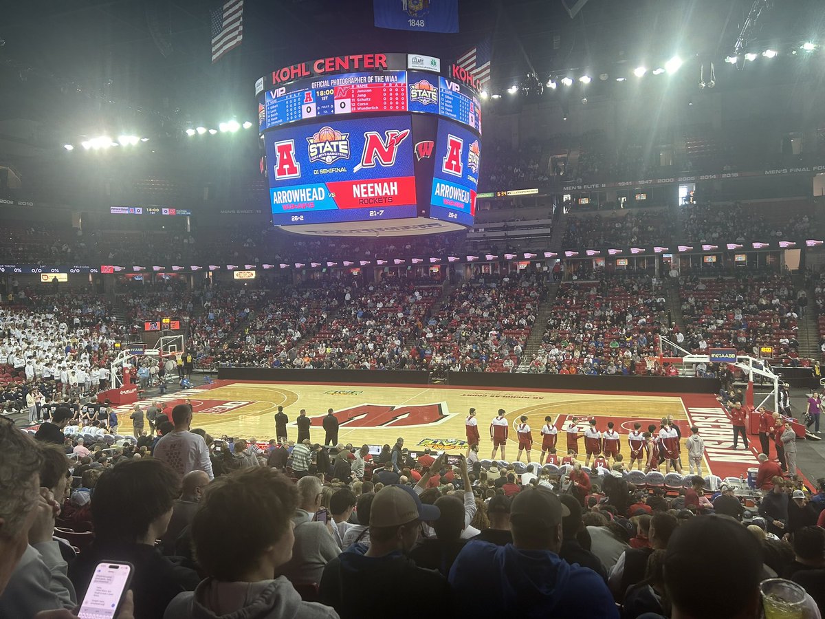 DeFoCoachKos's tweet photo. Everyone complaining about no shot clock and 4OTs? Please tell me I’m not the only one that still appreciates old school ball these days?   What a game and most of all I got to enjoy it with my mini me.  Rockets came up short but wow did they impress.  Gotta love it. https://t.co/4vbZtWamBi